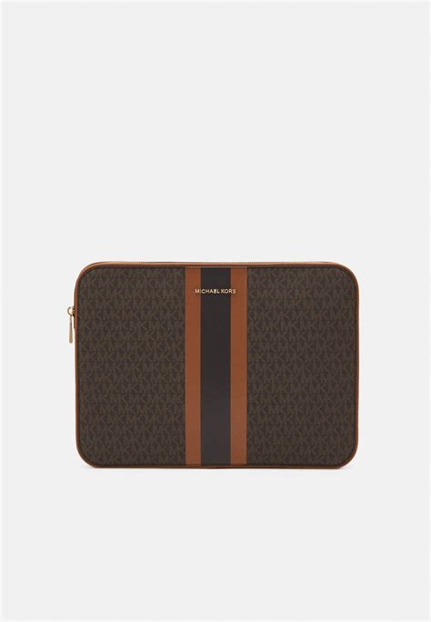 datorväska michael kors